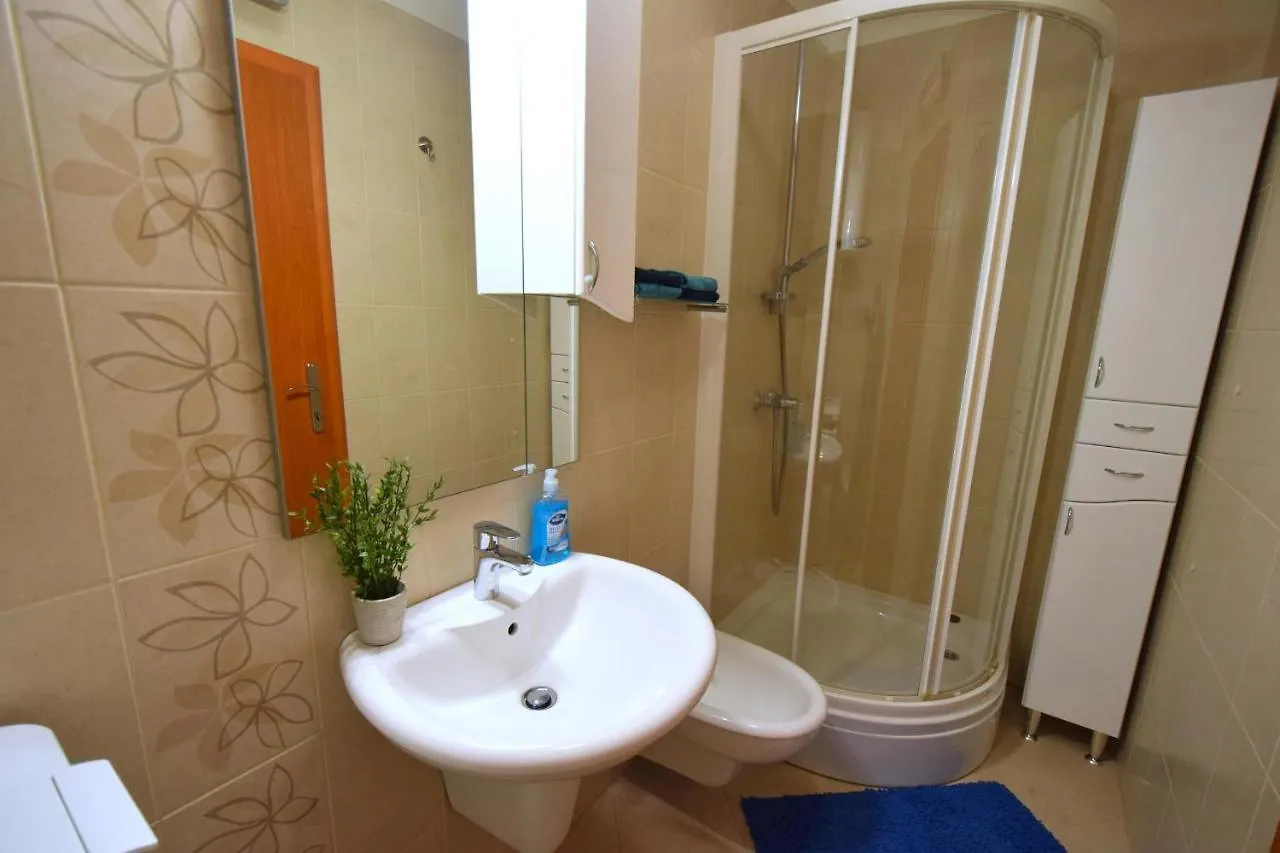Apartment Adlitika Malinska